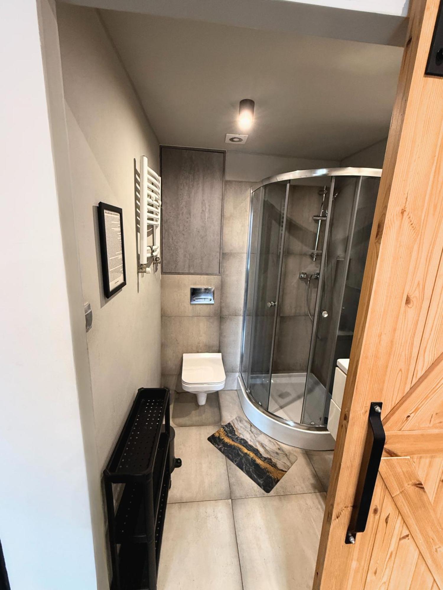 Apartament Z Widokiem Na Pomnik Kopernika - Rynek Staromiejski Thorn Exterior foto